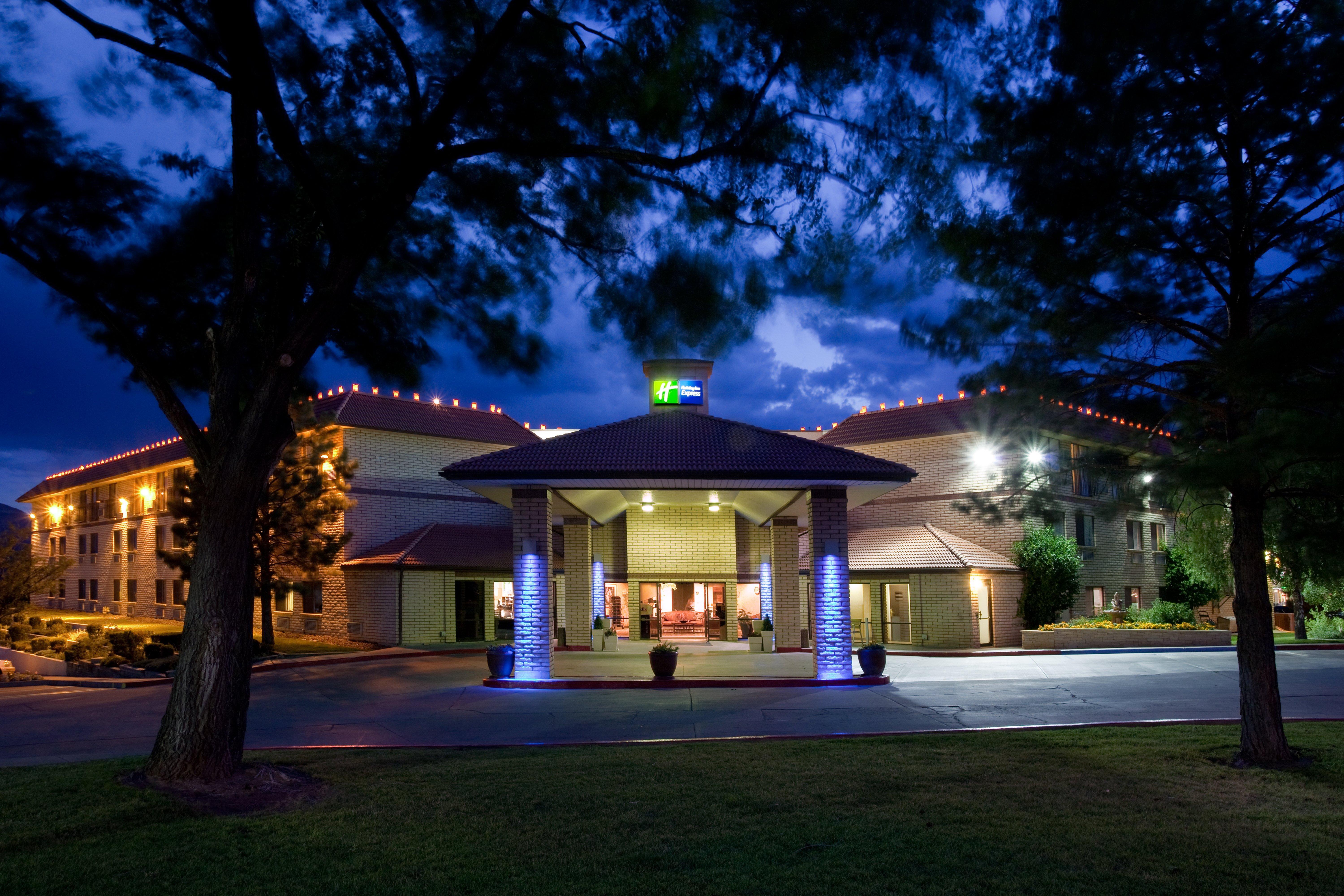 Holiday Inn Express Mesa Verde-Cortez By Ihg Bagian luar foto