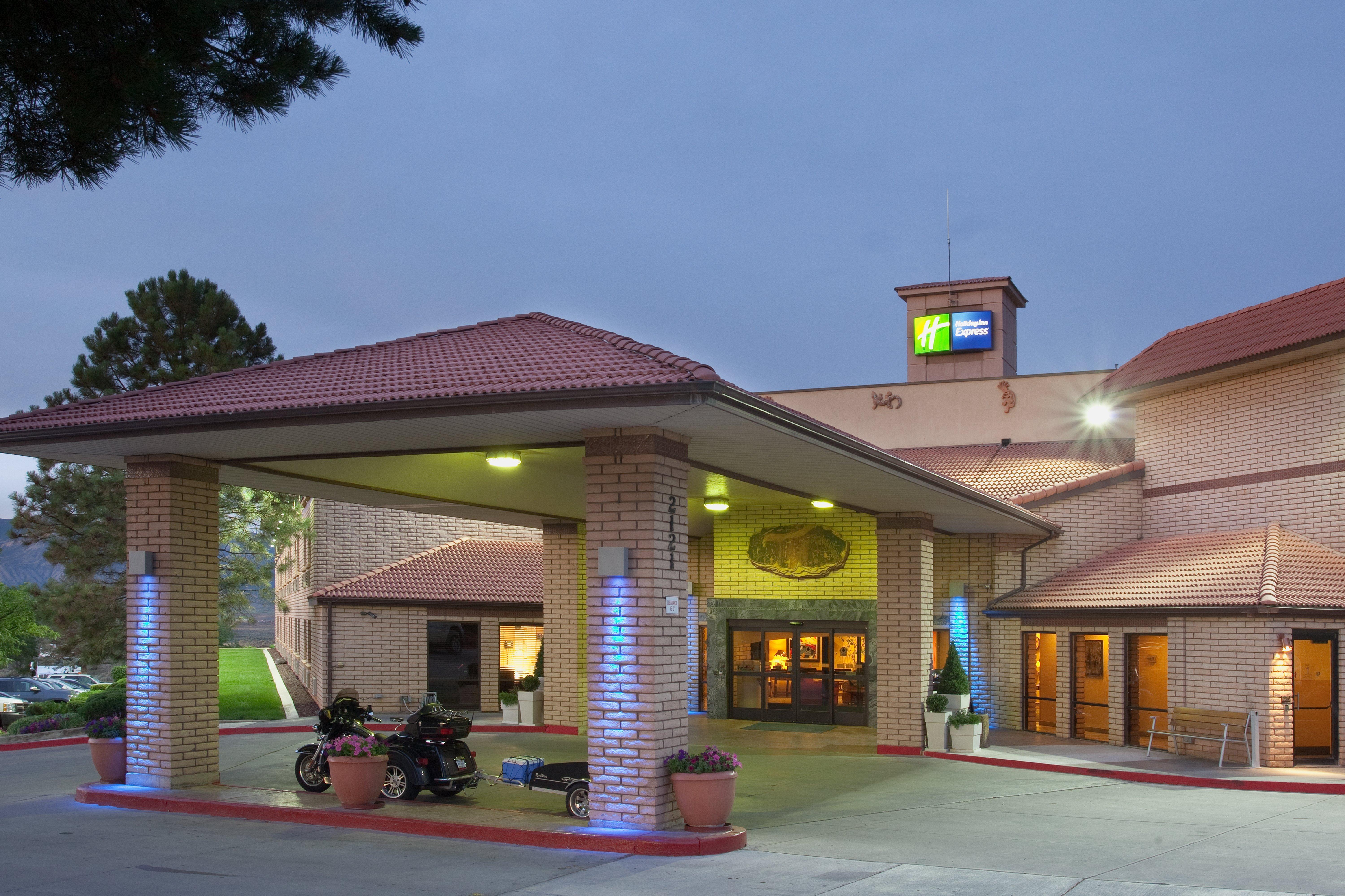 Holiday Inn Express Mesa Verde-Cortez By Ihg Bagian luar foto