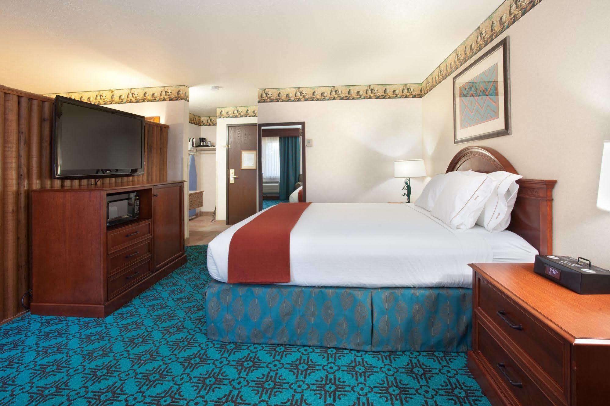 Holiday Inn Express Mesa Verde-Cortez By Ihg Bagian luar foto
